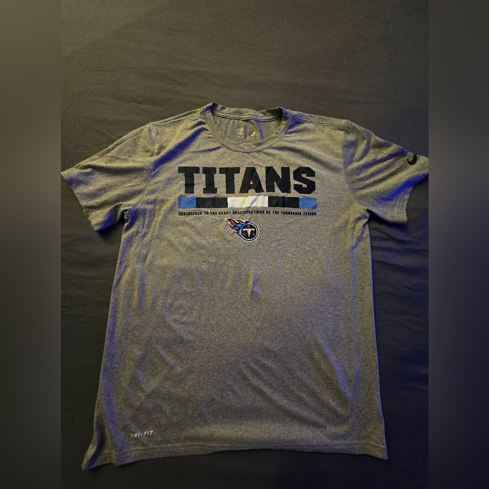 NFL Gray Titans Short Sleeve Tee